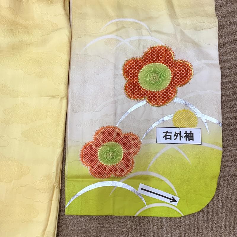 504ag37□七五三 七歳 女児 着物&袋帯 金駒刺繍 絞り 梅□状態良好