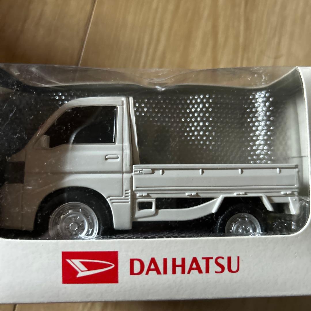 DAIHATSU ミニカー 5台セット ダイハツ プルバックカー - メルカリ