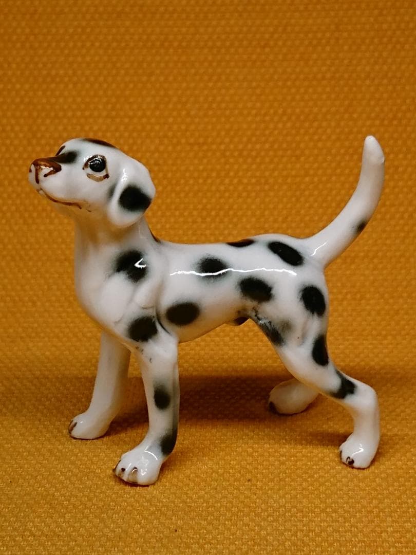 【美品】犬　いぬ　陶器　オブジェ　置物　インテリア　工芸品　美術品　A3204