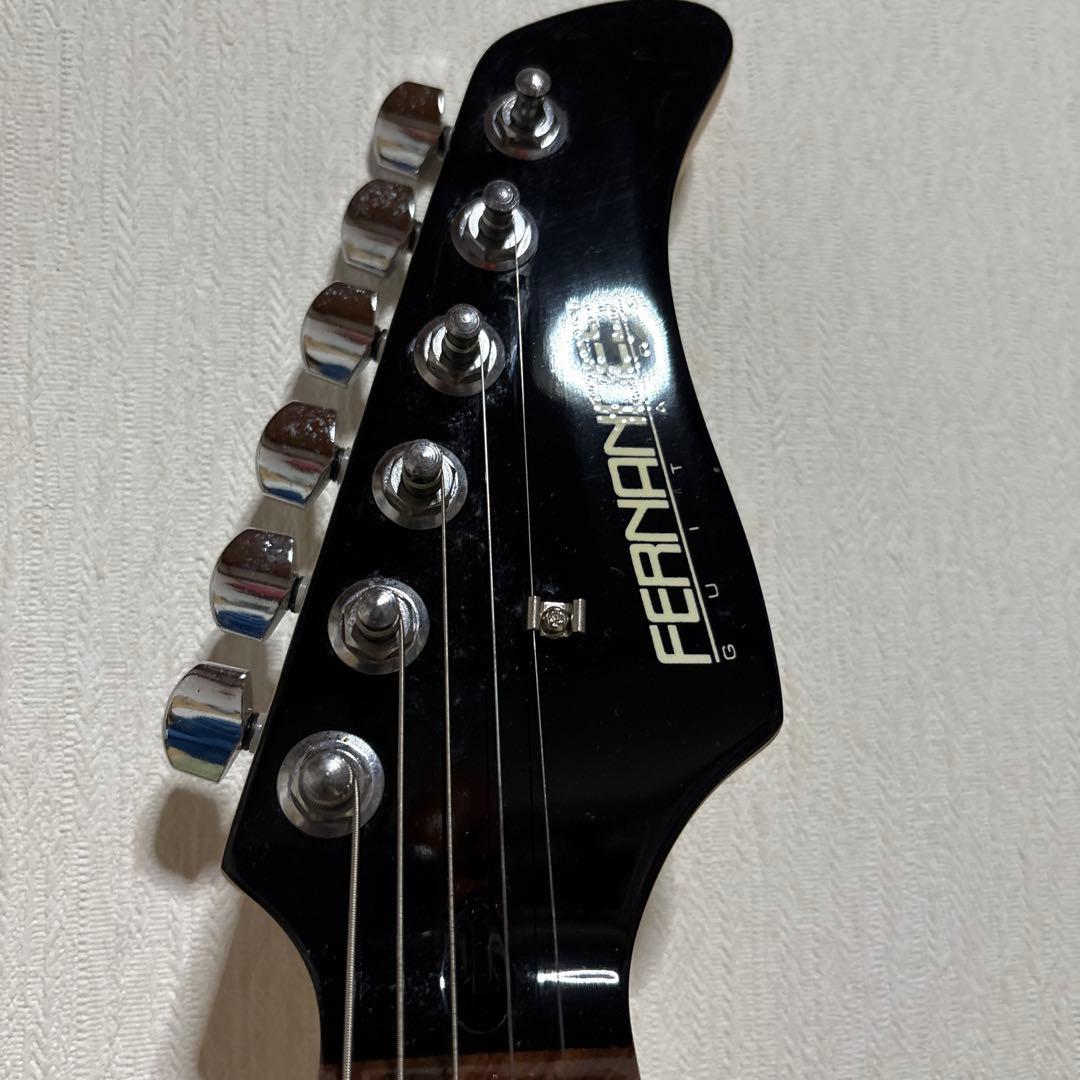 フェルナンデス　エレキギター　楽器　弦　ストラップ　ギター　バンド　音楽