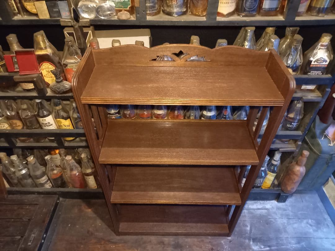 1960's　ヴィンテージ　オープン　シェルフ　柵格子　透かし彫り　飾り棚