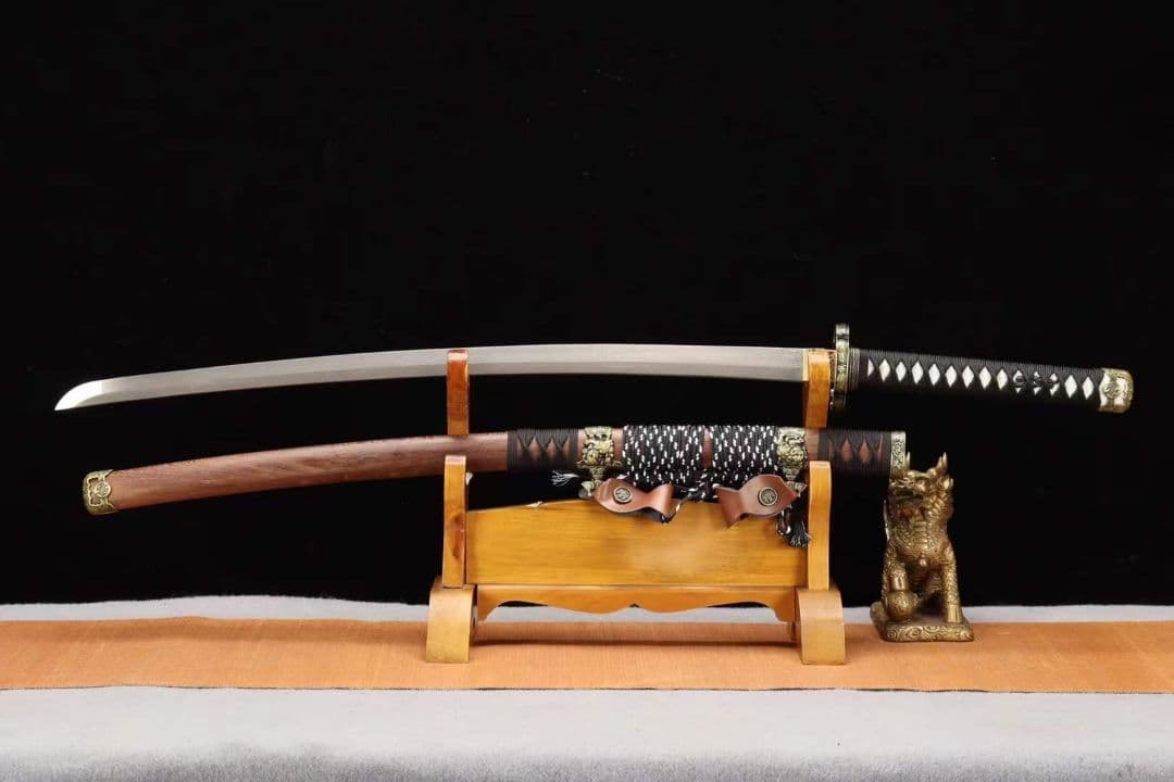 【太刀】古兵器 武具　刀装具　日本刀　模造刀 居合刀