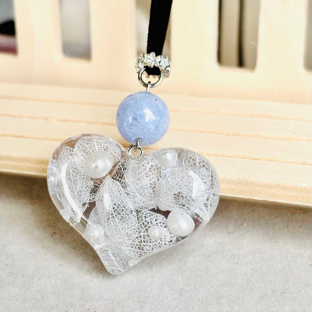 No.3161★ハンドメイド★雪白♡アナベル♡天然石♡フラワーレジンネックレス