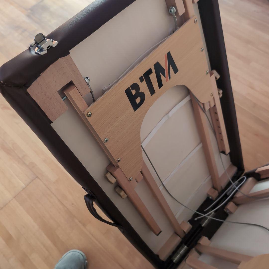 BTM マッサージベッド 有孔 折りたたみ サロン 施術 ブラウン