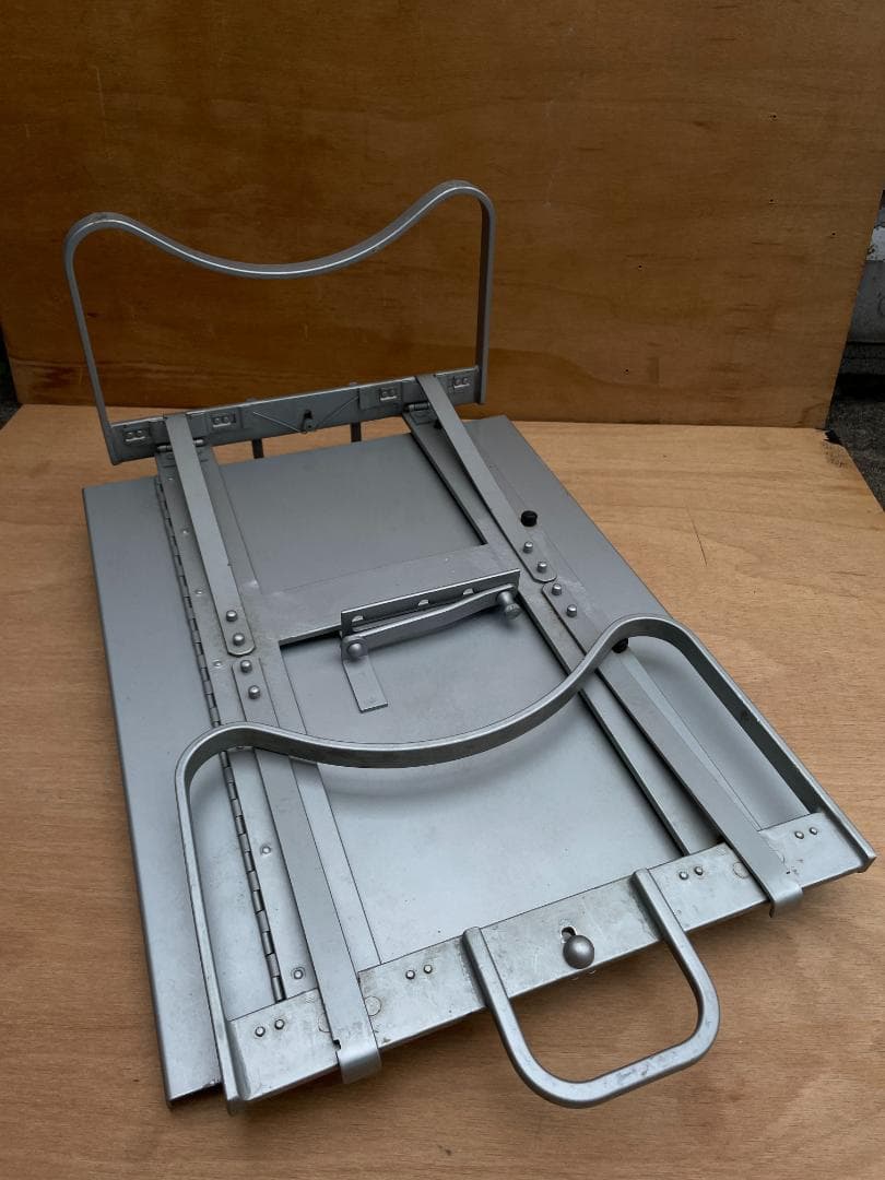 1952ヴィンテージ角度調整式ベッドトレイOrchard Brothers社製