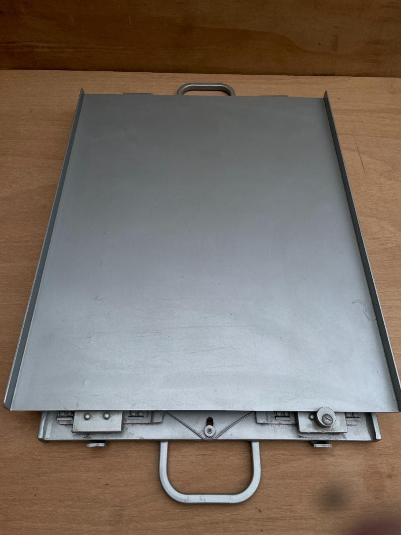 1952ヴィンテージ角度調整式ベッドトレイOrchard Brothers社製