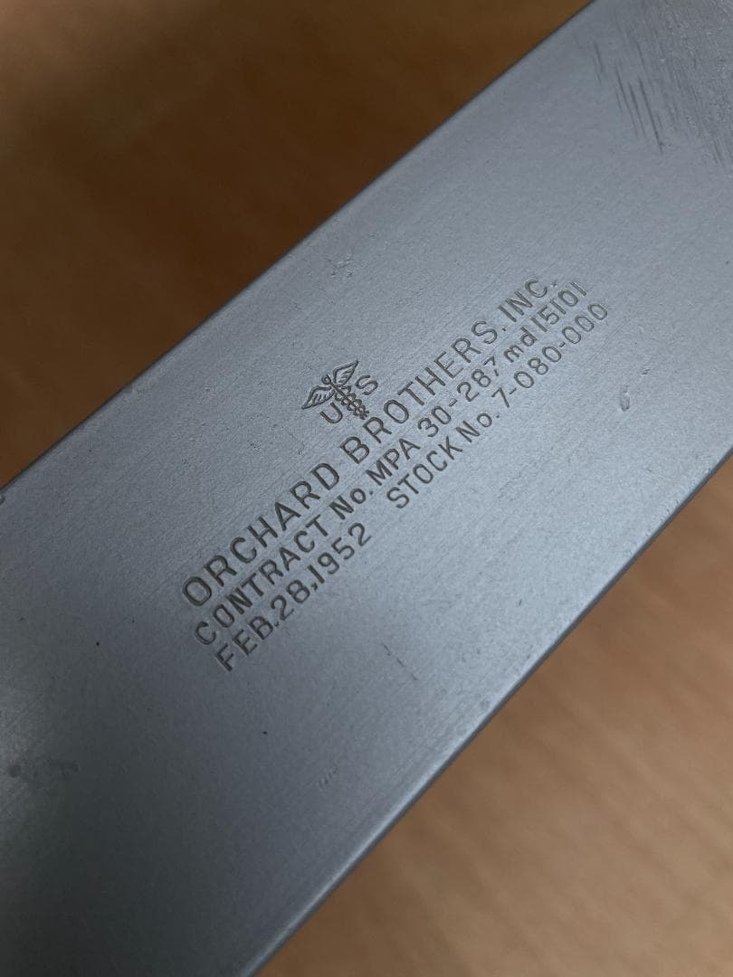 1952ヴィンテージ角度調整式ベッドトレイOrchard Brothers社製