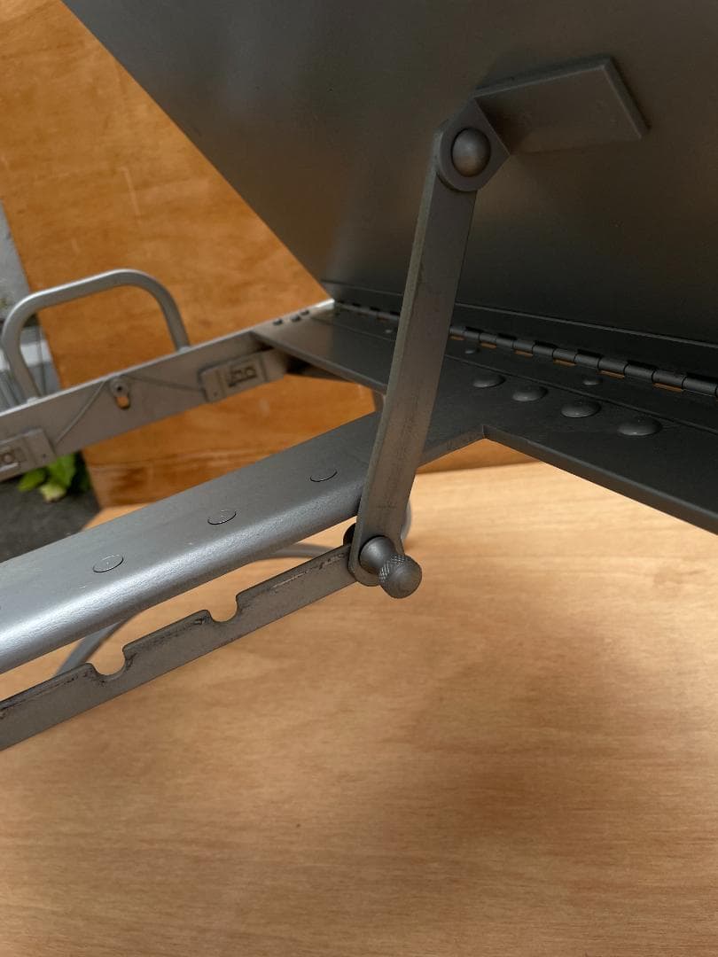 1952ヴィンテージ角度調整式ベッドトレイOrchard Brothers社製