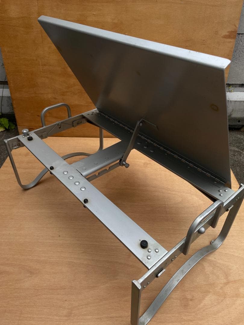 1952ヴィンテージ角度調整式ベッドトレイOrchard Brothers社製