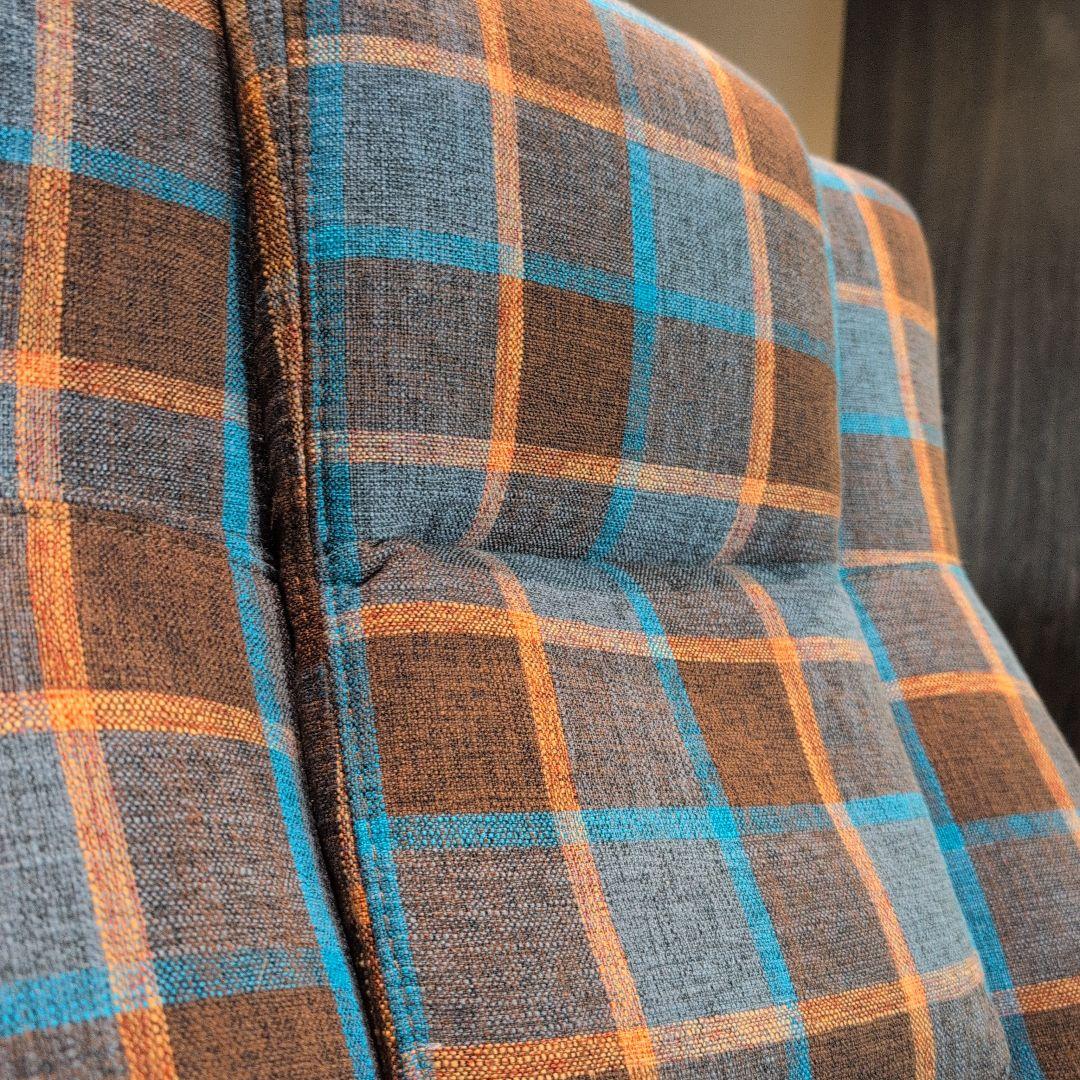 オットマン付き　1人掛けソファ　KEケッテ チェア ブラウン チェック