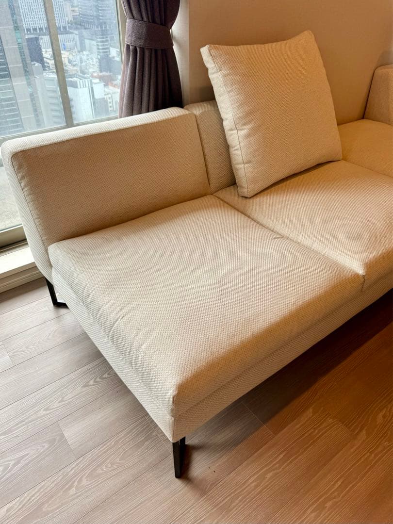 のぶ09です HUKLA フクラ FINANCIER ソファセット