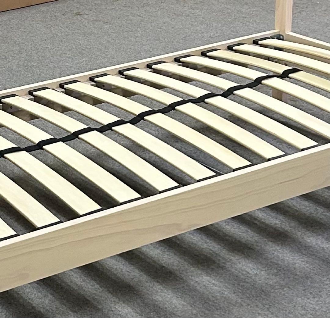 新品 シングルベッド フレームのみ ホワイト　白 おしゃれ シンプル ♯１