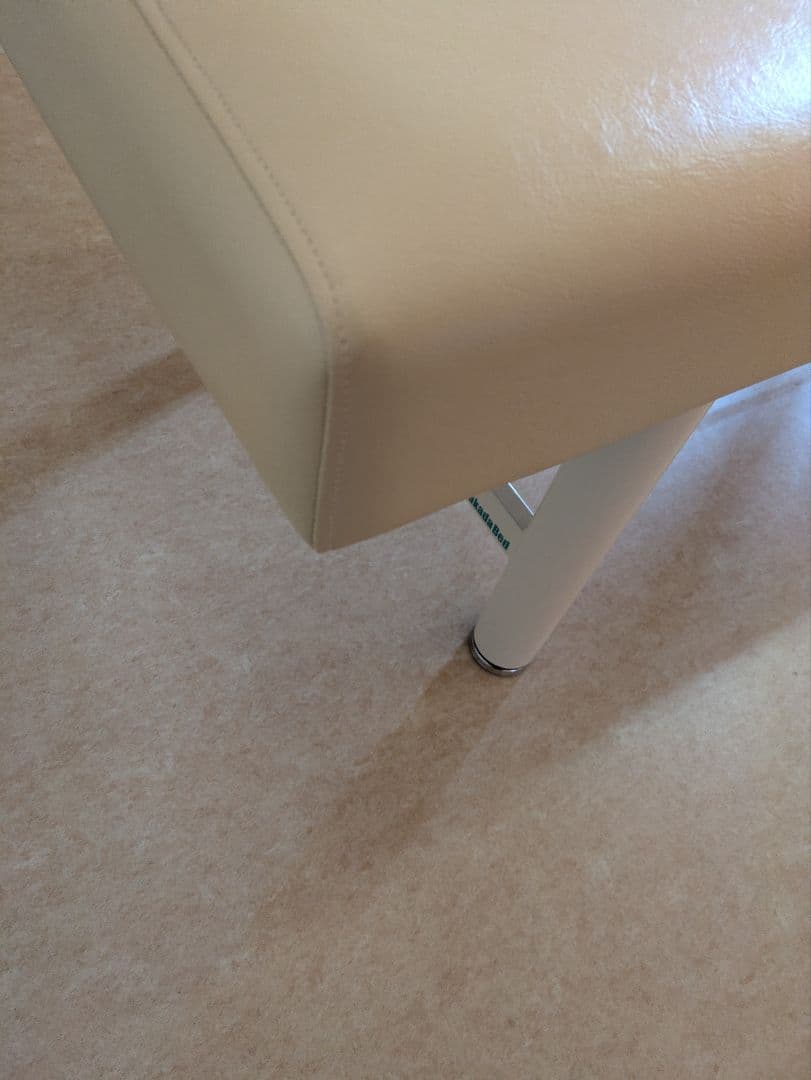 高田ベッド　マッサージベッド　接骨院　整体院