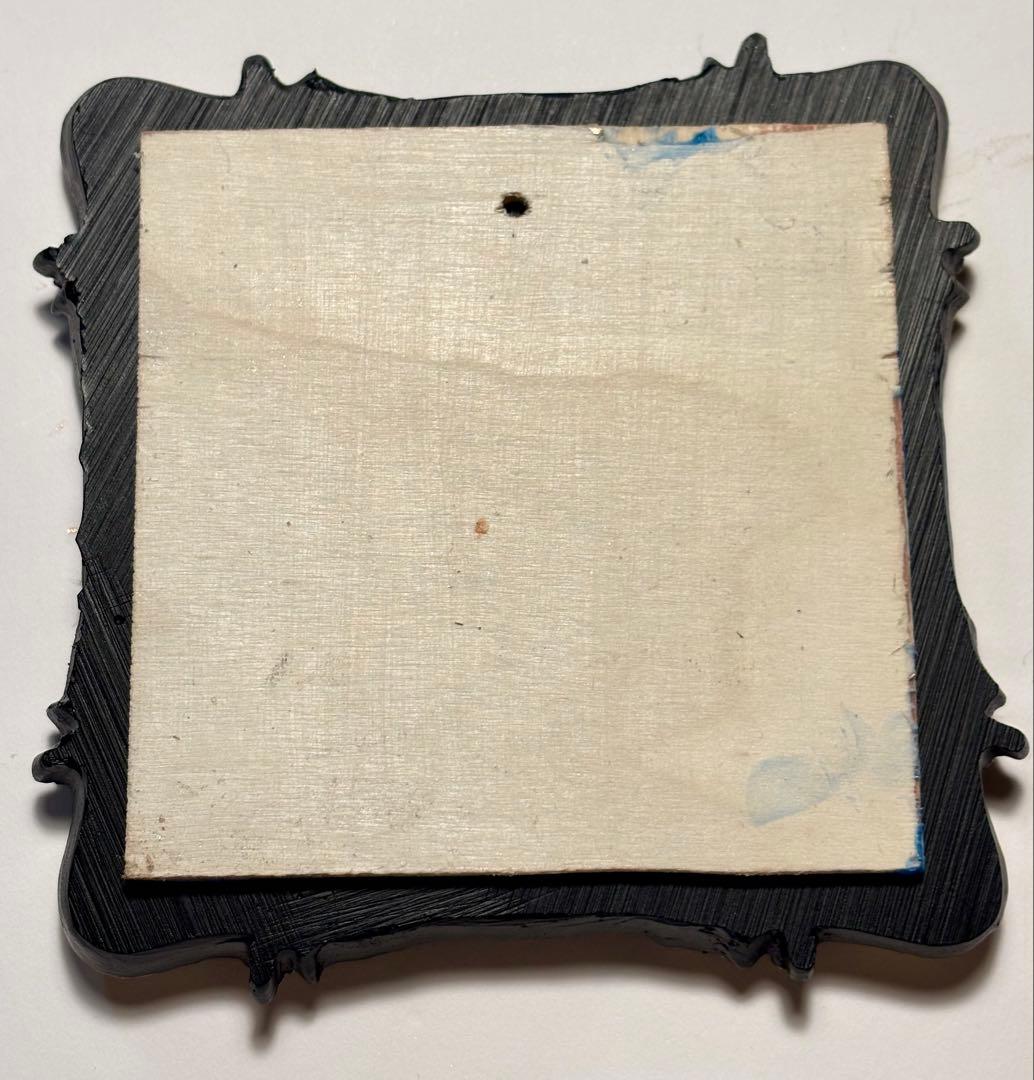 一点物｜3D立体オブジェアート｜唇×バットモチーフ樹脂作品アンティーク風