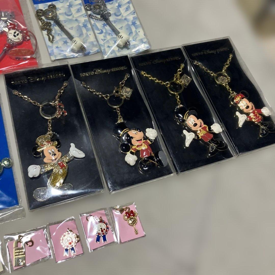 ディズニーまとめ売り　ぬいぐるみ　キーチェーン　アクセ　ストラップ