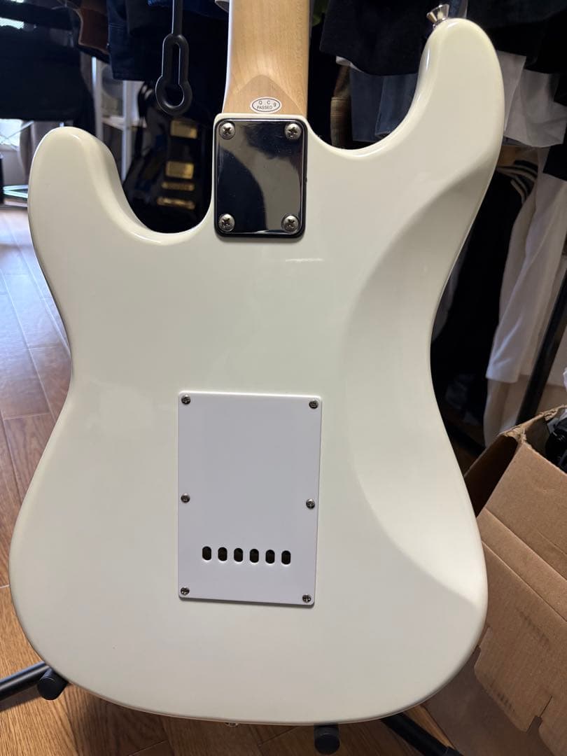 SELDER エレキギター ホワイト