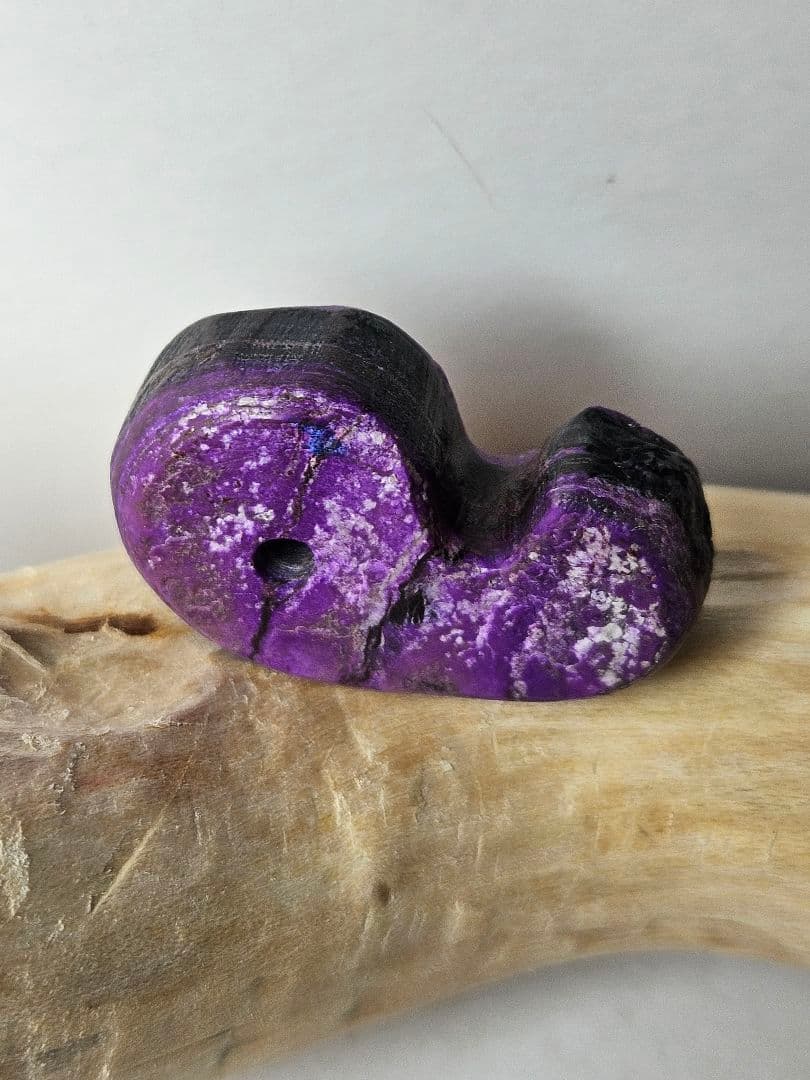 紫スギライト勾玉•原石