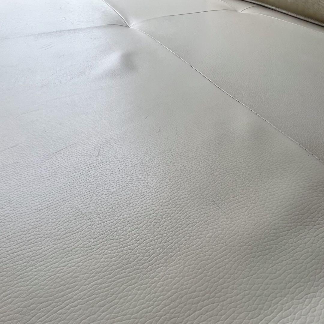 取付無料！ロルフベンツ アイボリー総本革クッション付きソファベッド✨