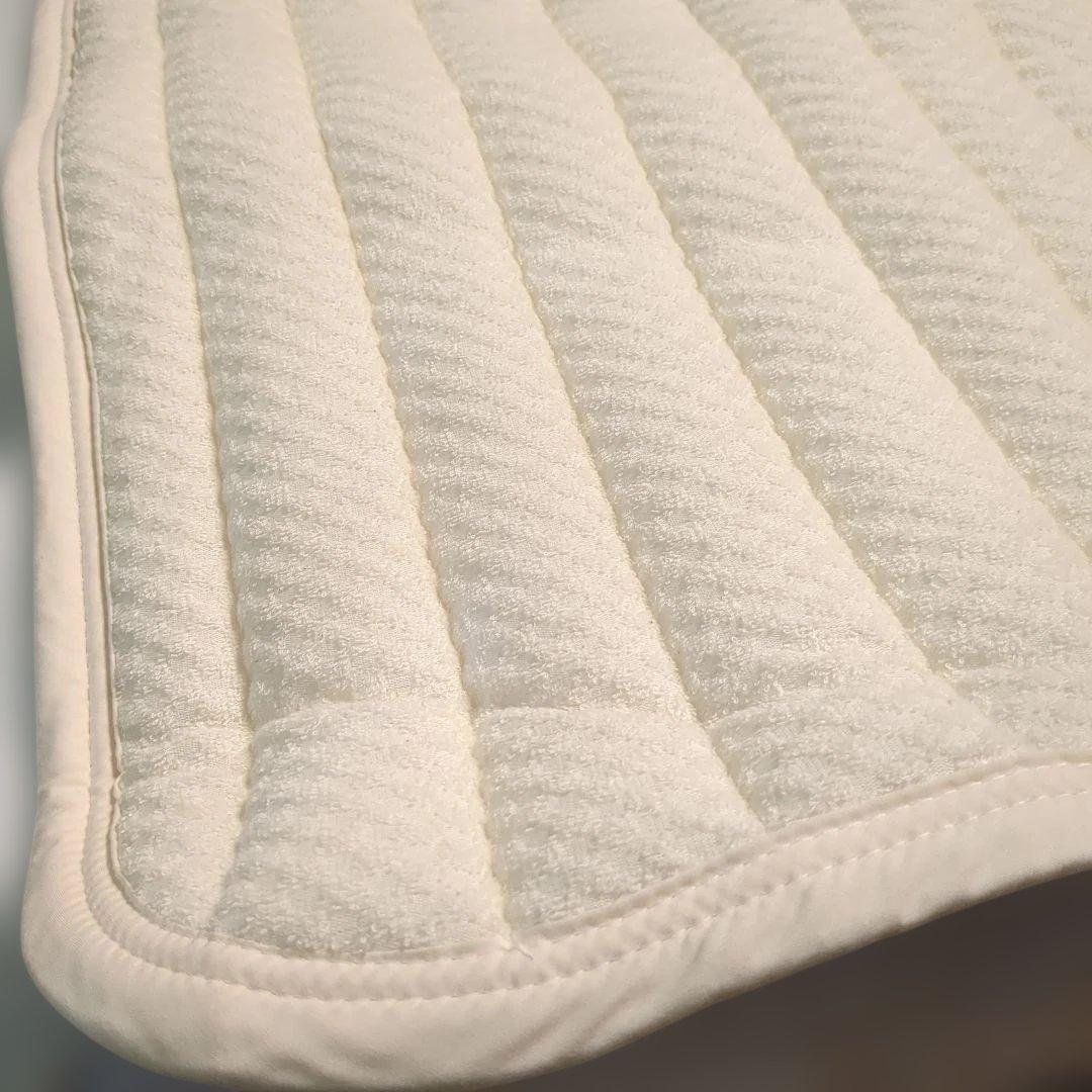 シンクエンスのアウトラスト 敷きパッド