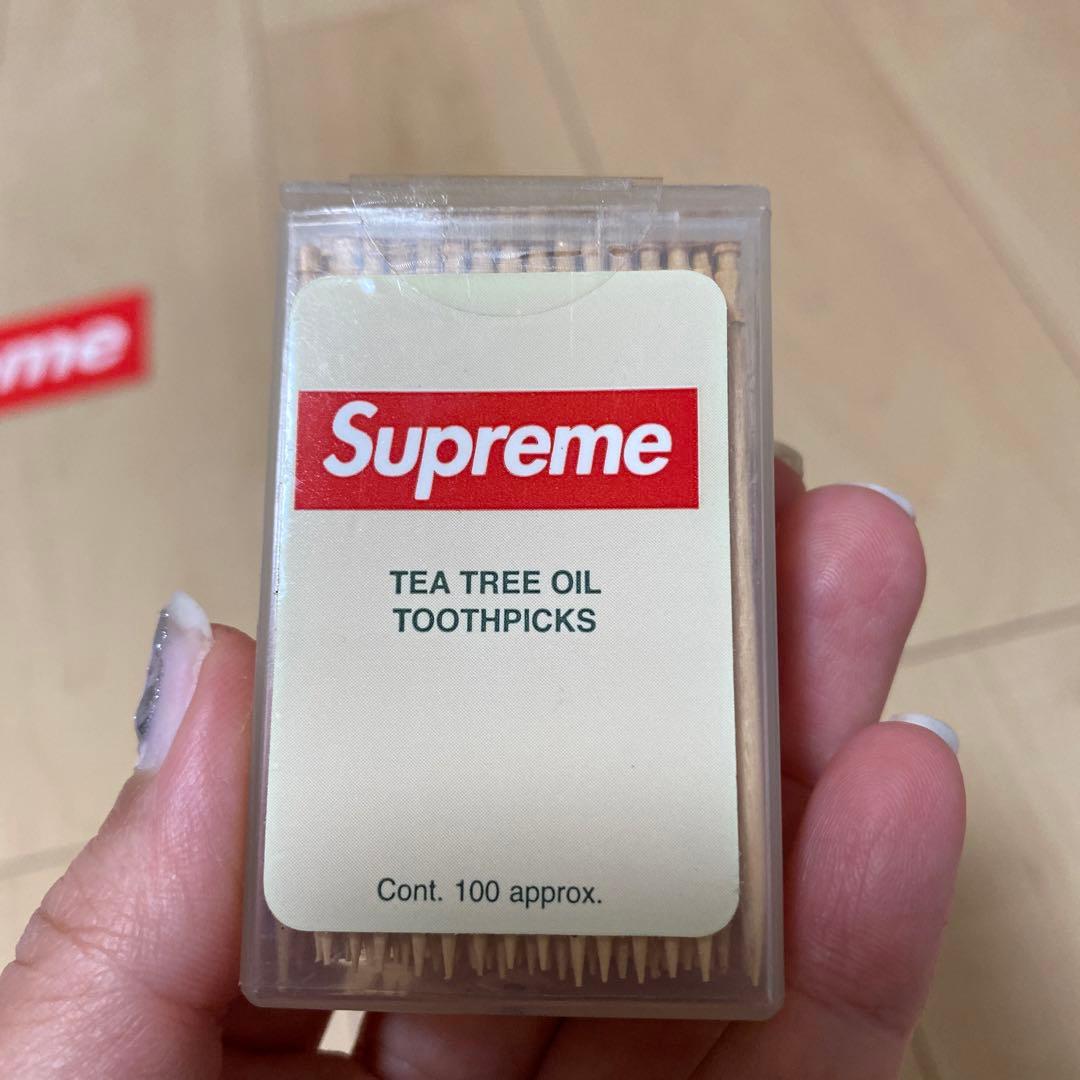 supreme ノベルティ5点セットとボックスロゴステッカー1枚