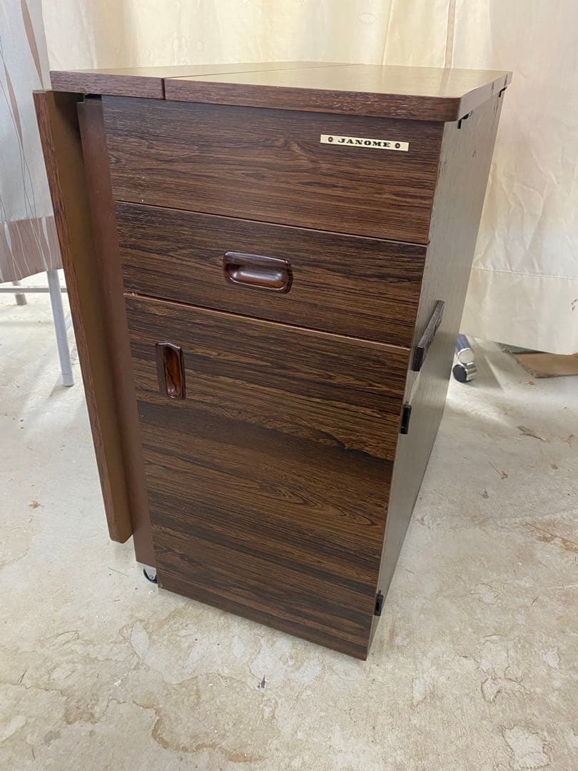 JANOME ジャノメ 折り畳み式 ミシン台 作業台 キャスター　コンセント