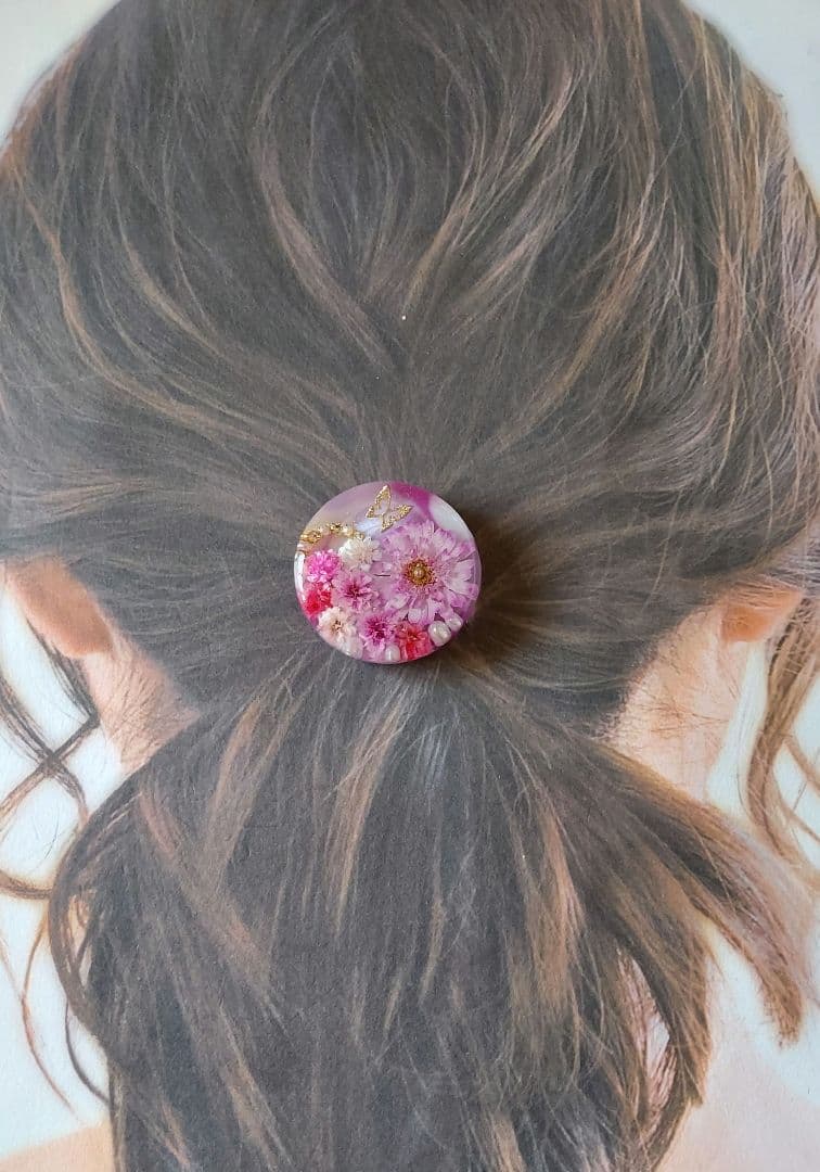 【1494】レジン　マトリカリア　ヘアゴム　ポニーフック　ブロ―チ　ハンドメイド