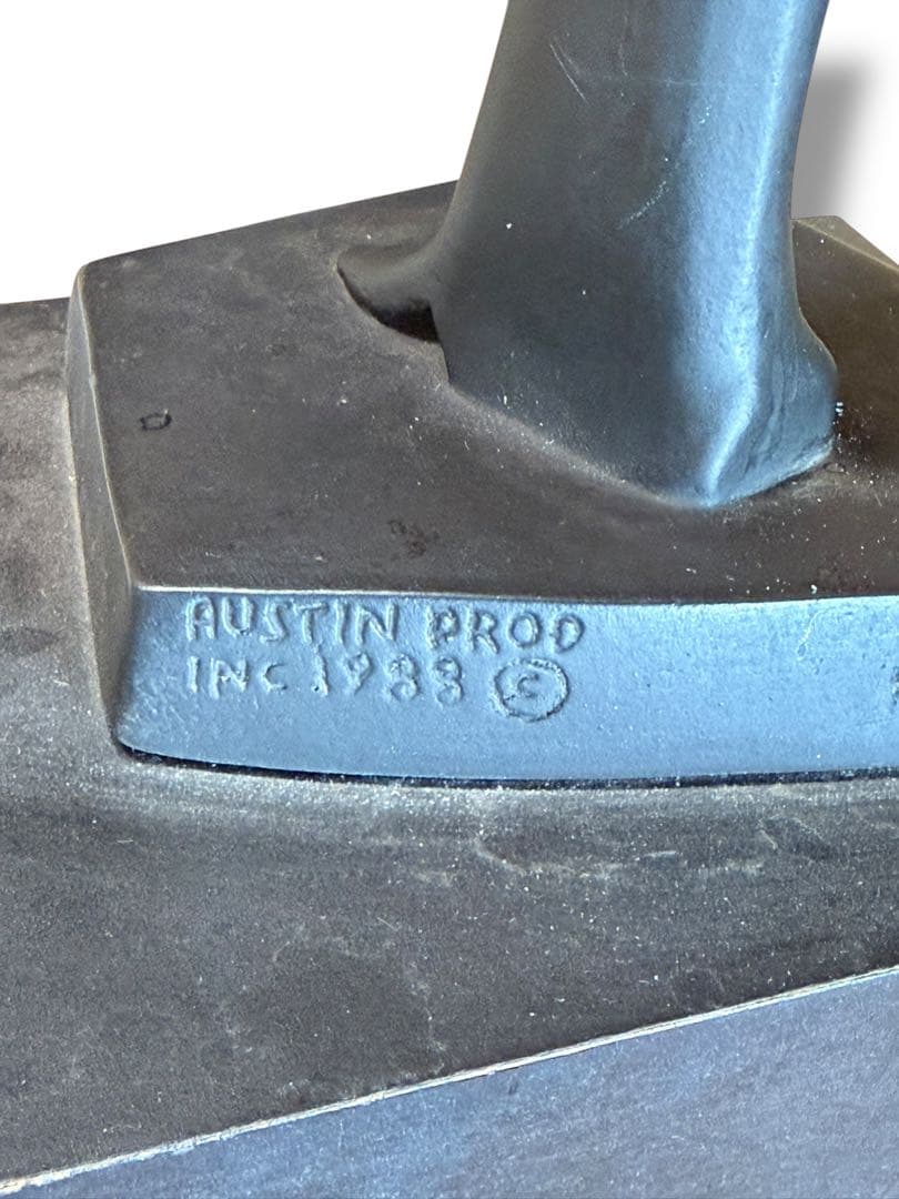 #『David Fisher』 Austin Productions Lady