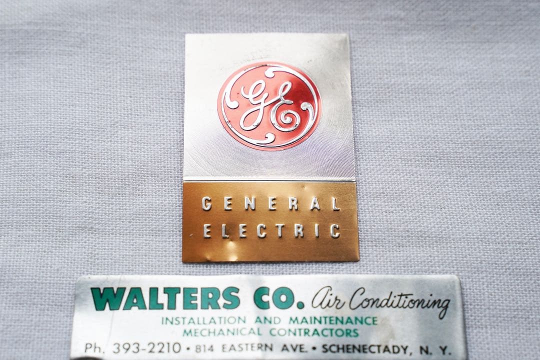 GENERAL ELECTRIC 等 アルミ ネームバッジプレート