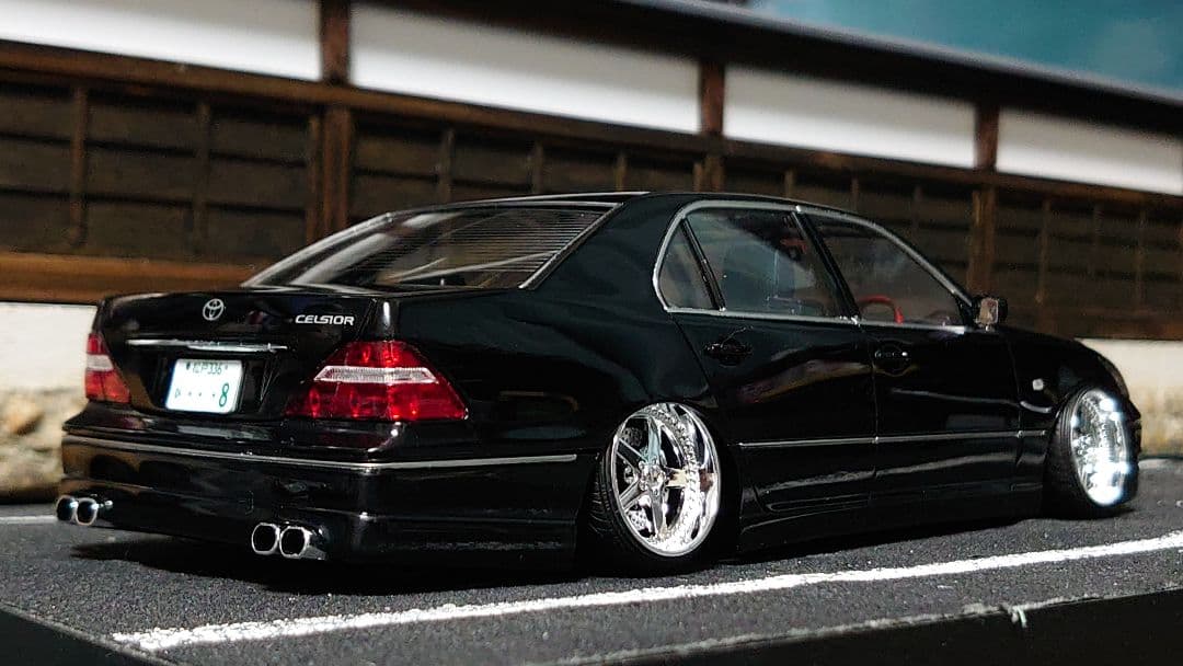 1/24 アオシマ ファブレス セルシオ 完成品