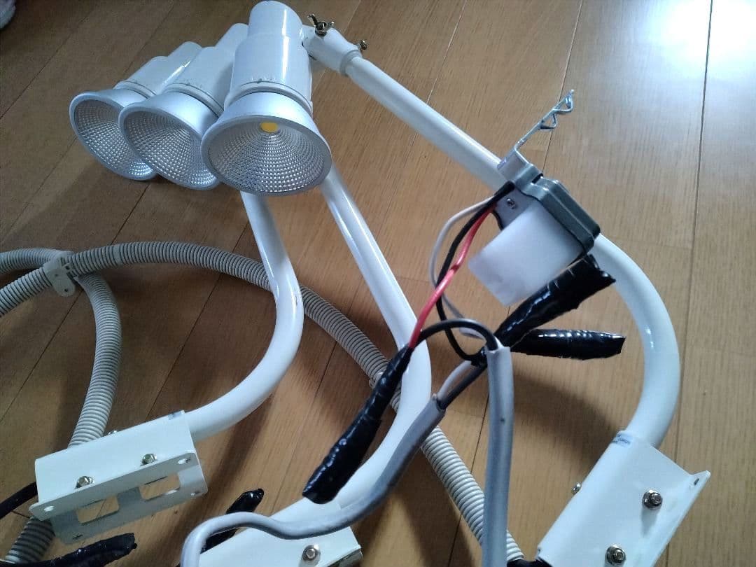 屋外用LEDスポットライト/看板照明/センサー付