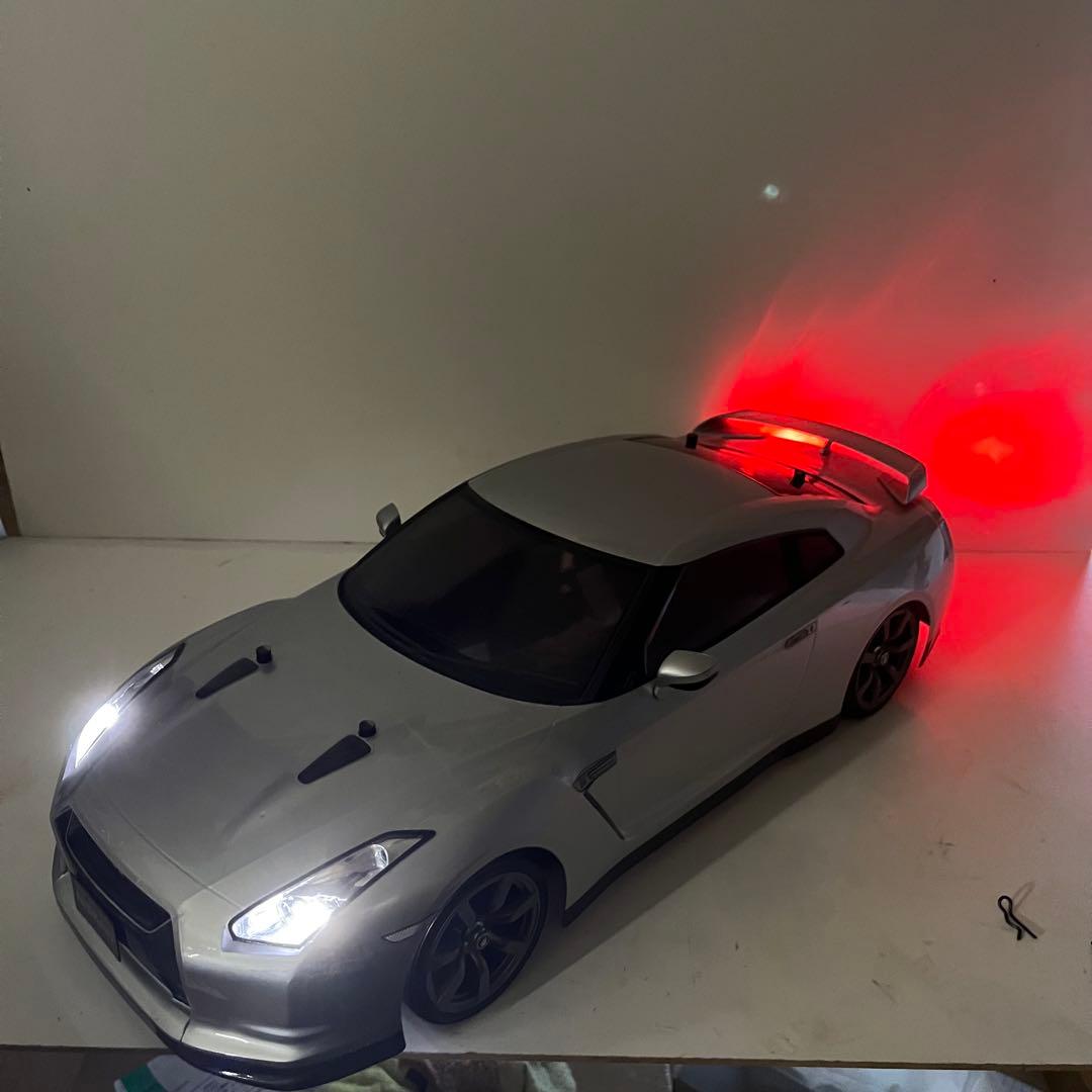タミヤ　TT01 NISSAN GT-R ボディ　2.4G ライトユニット付き