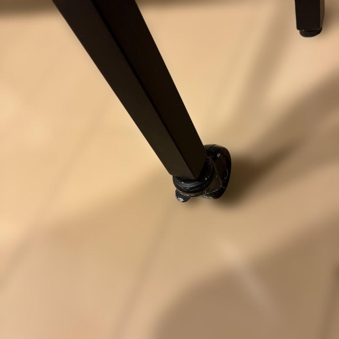 たん　 ダークブラウン木製二段テーブル,DT,電子ピアノ,ラック,植物