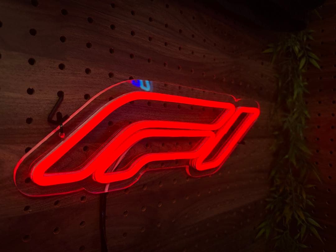 【希少】F1 ロゴ　ネオンライト