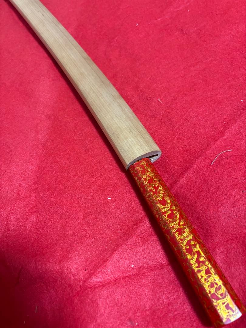 玉鋼製包丁　鑑賞用美術研磨。受注生産　両鎬　鮪包丁　刺身包丁　2尺　特注柄