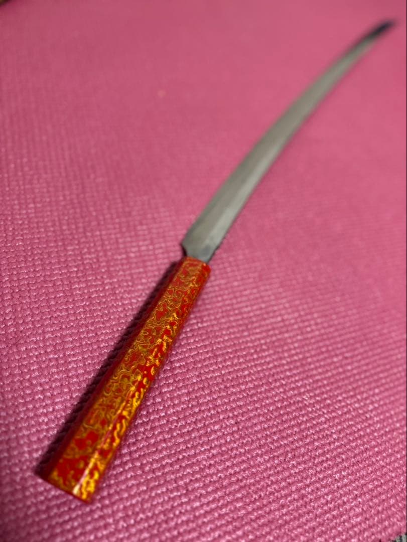 玉鋼製包丁　鑑賞用美術研磨。受注生産　両鎬　鮪包丁　刺身包丁　2尺　特注柄