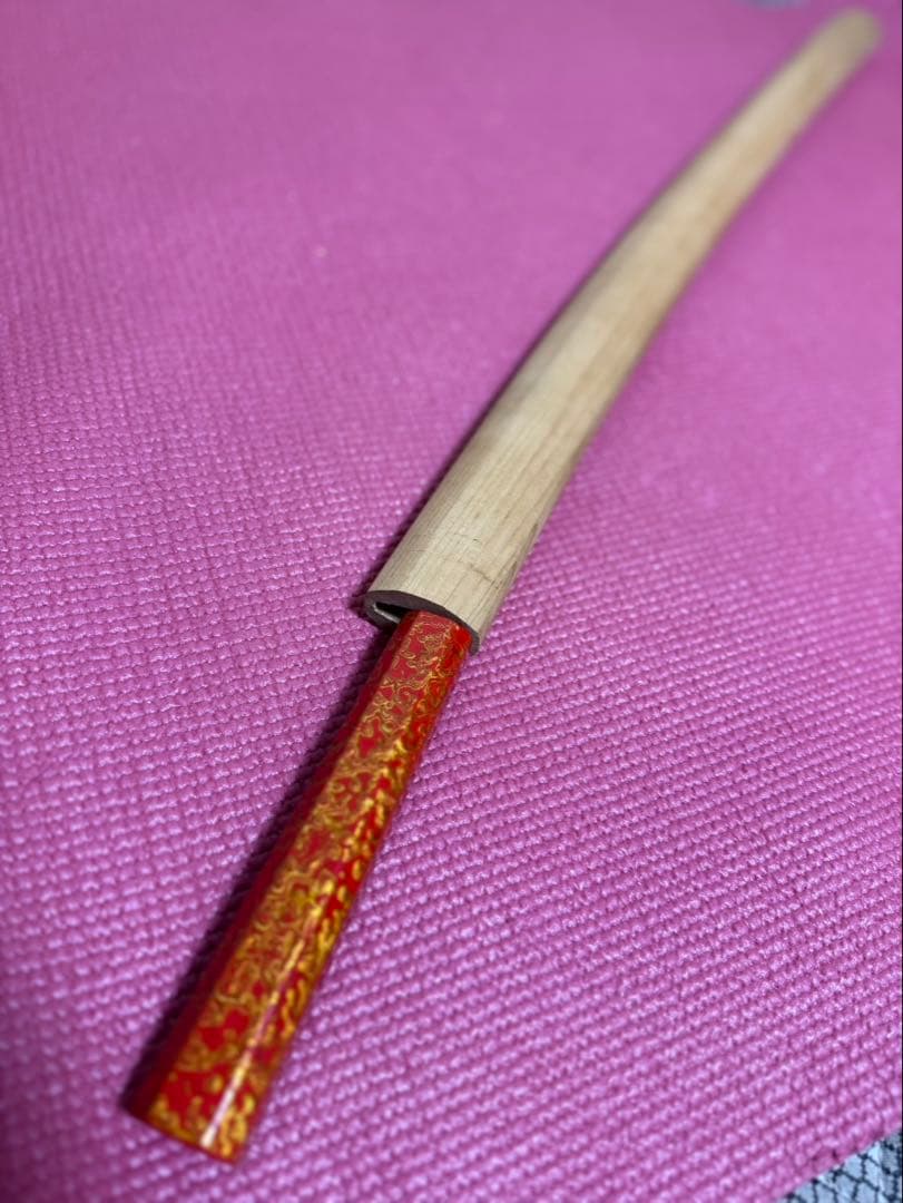 玉鋼製包丁　鑑賞用美術研磨。受注生産　両鎬　鮪包丁　刺身包丁　2尺　特注柄