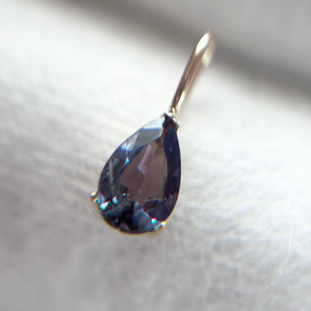 魅惑の宝石♡アレキサンドライトのK10ペンダントトップ