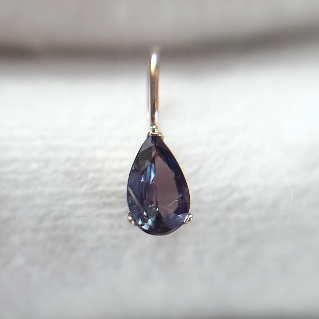魅惑の宝石♡アレキサンドライトのK10ペンダントトップ