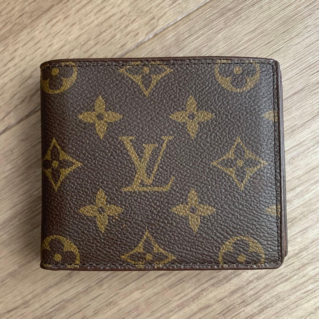 LOUIS VUITTON 二つ折り 財布 - メルカリ