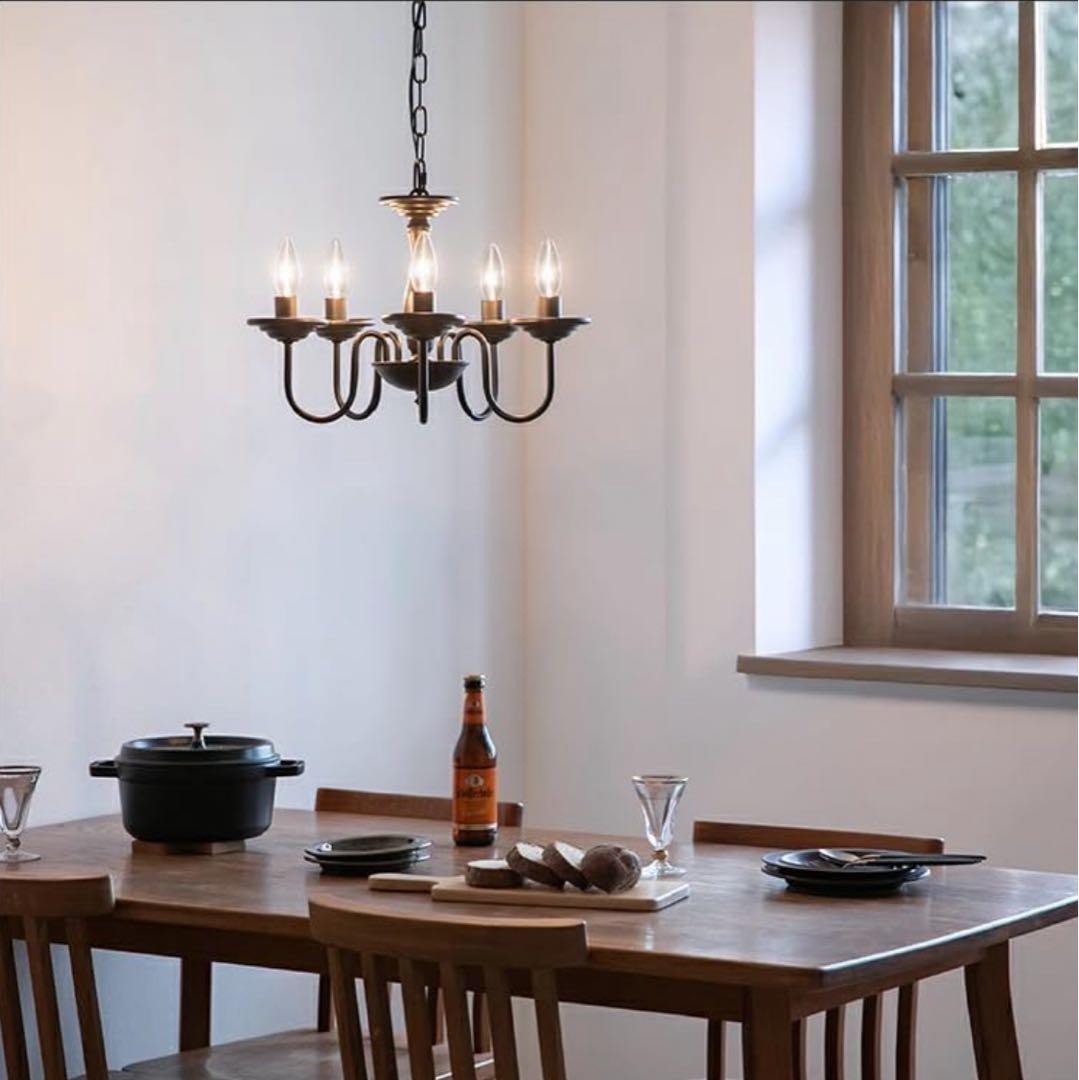 シャンデリア　レトロ　マット調　ブラックシャンデリア