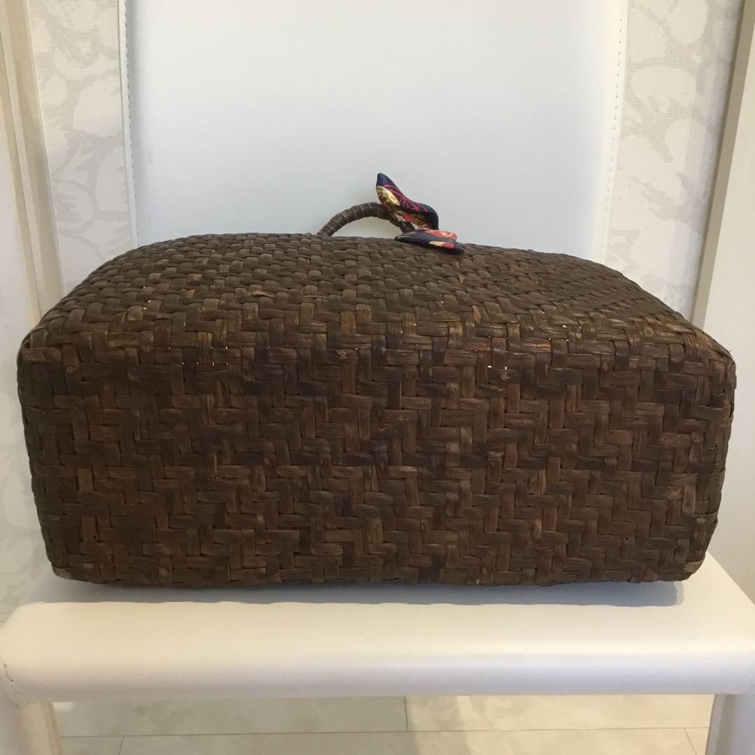 ダークブラウンかごバッグ スカーフ付き　山ぶどう手作り