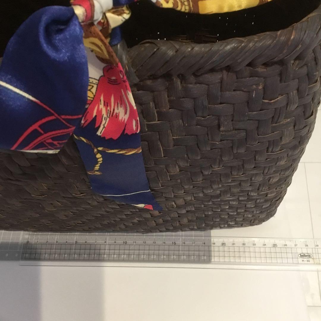 ダークブラウンかごバッグ スカーフ付き　山ぶどう手作り