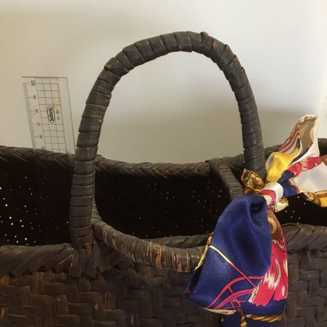 ダークブラウンかごバッグ スカーフ付き　山ぶどう手作り