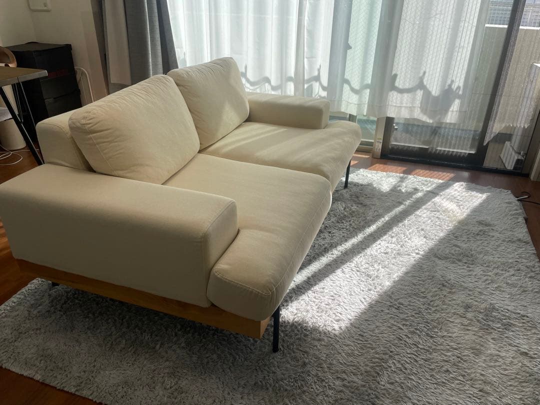 【極美品】MUTUKI 2人掛けソファー ベージュ 無垢 ナチュラル　北欧