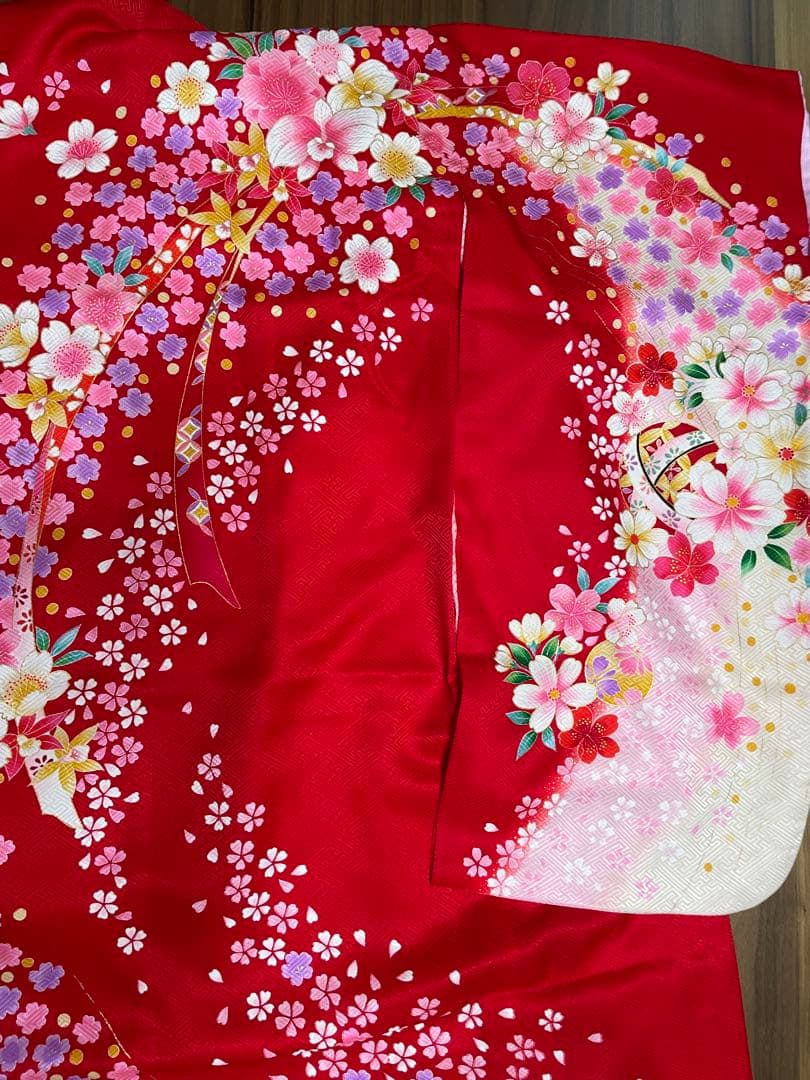 七五三 着物フルセット 6歳7歳　赤色 花柄　お参り着　女児　正絹　新品　髪飾り