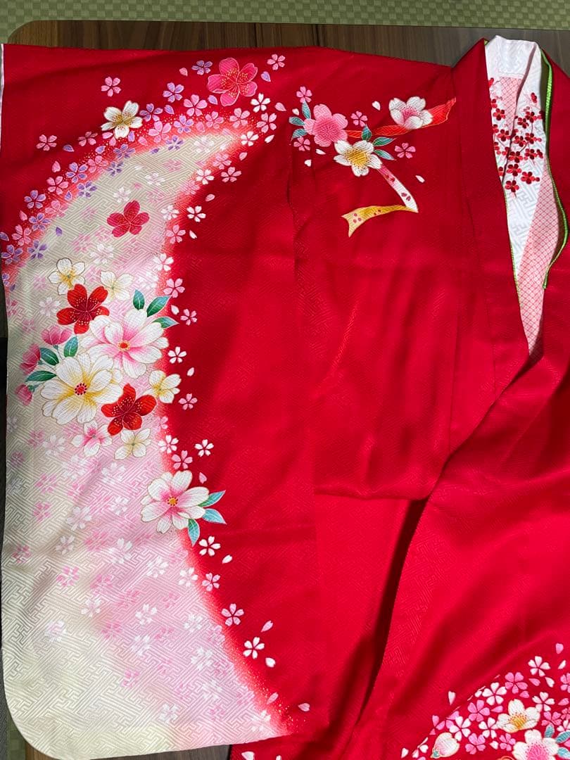 七五三 着物フルセット 6歳7歳　赤色 花柄　お参り着　女児　正絹　新品　髪飾り