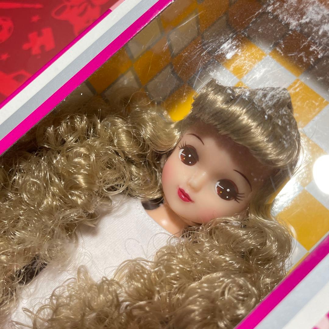 新品未開封！リカちゃんキャッスル　2021 バレンタインモデル　きらちゃん