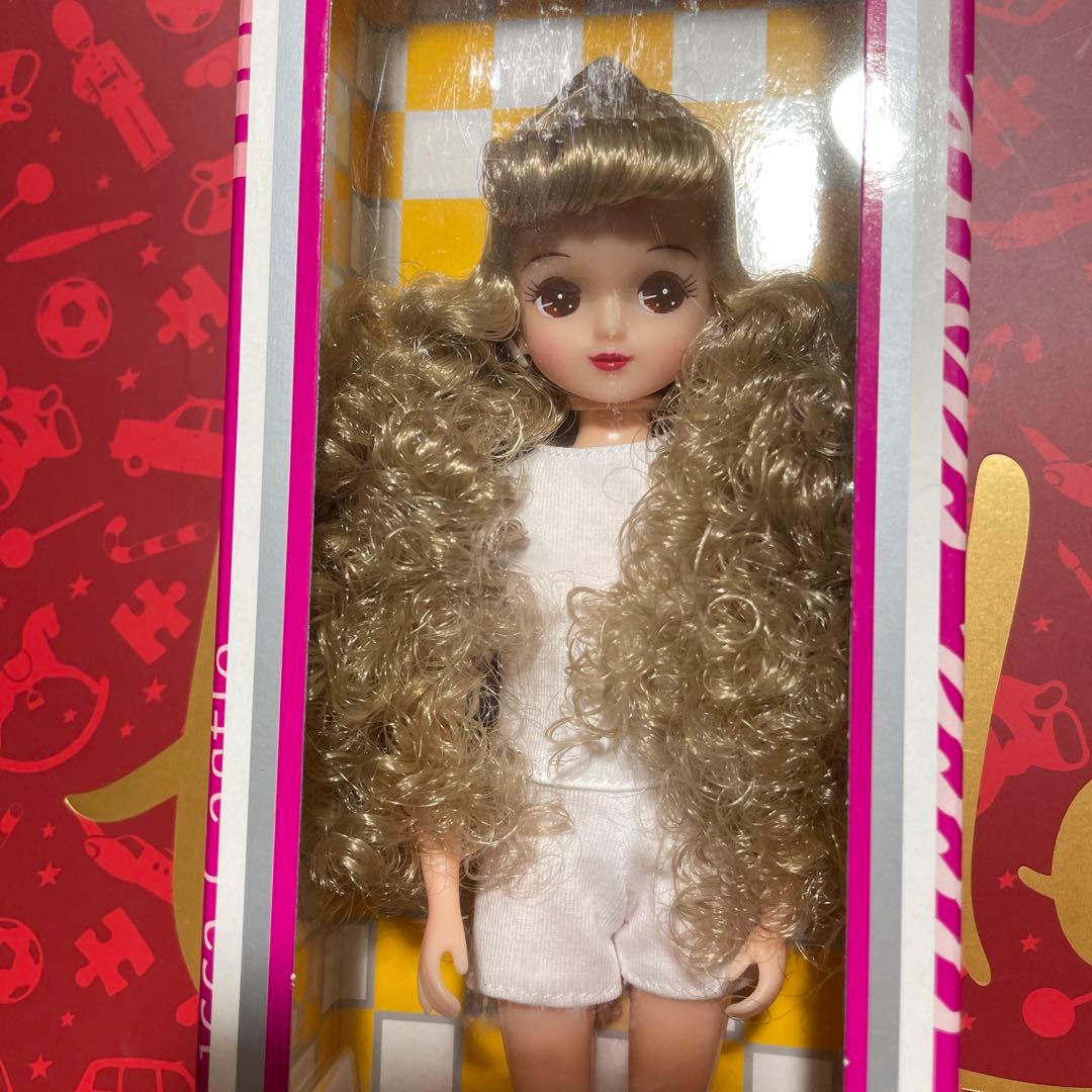 新品未開封！リカちゃんキャッスル　2021 バレンタインモデル　きらちゃん