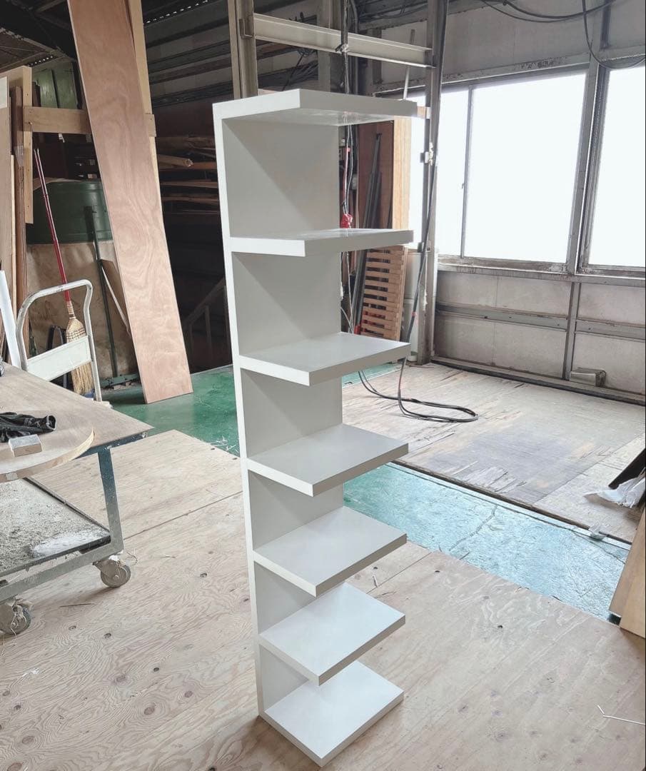 新品組立済！スニーカーラック ウォールシェルフ