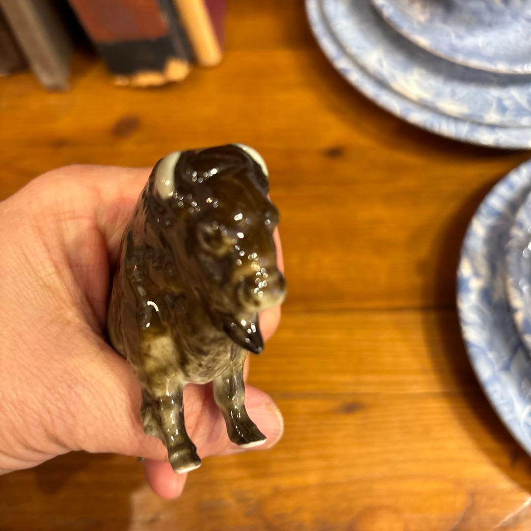 Hutschenreuther フッチェンロイター 陶器 バイソン フィギュリン